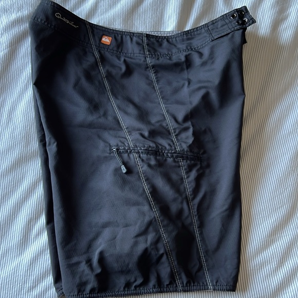 Quicksilver Swim Trunk 34 - Picture 3 of 6